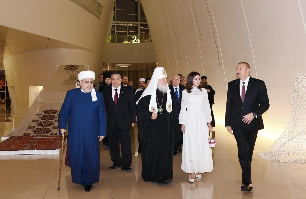 Azərbaycan Prezidenti İlham Əliyevin adından Dünya dini liderlərinin II Bakı Sammitinin iştirakçılarının şərəfinə ziyafət verilib (FOTO)