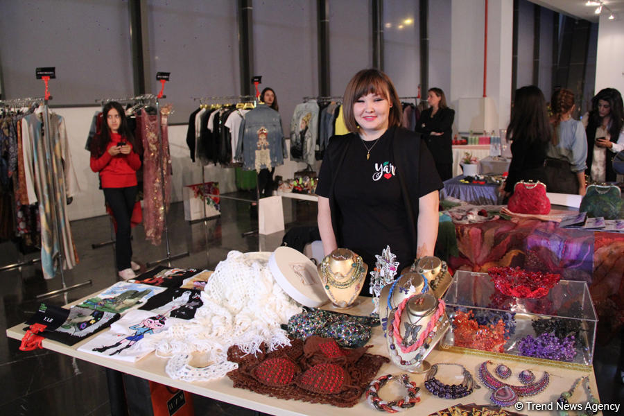 “Baku Fashion Expo Midseason 2019” - “Azərbaycanın dəb yaradıcıları” fotolayihəsi (FOTO)