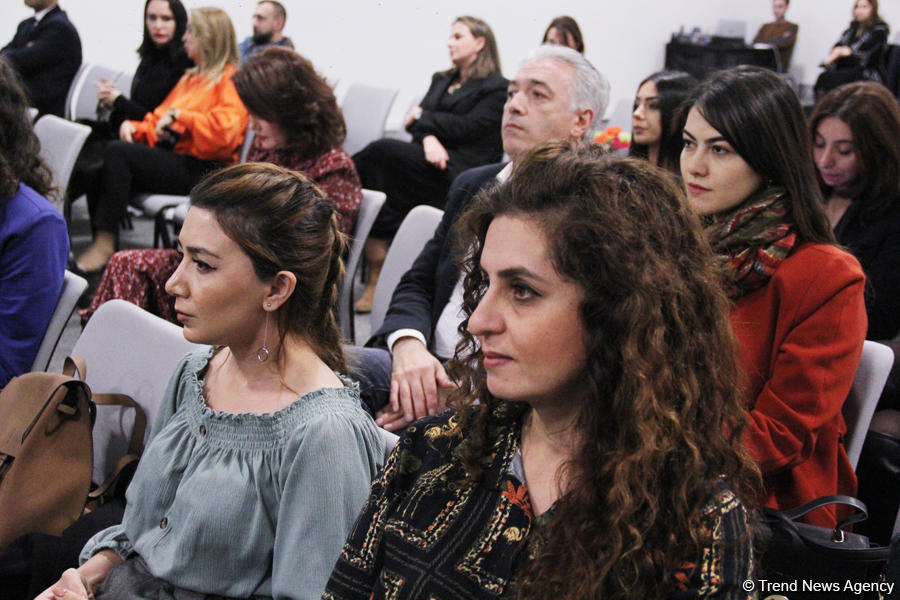 “Baku Fashion Expo Midseason 2019” - “Azərbaycanın dəb yaradıcıları” fotolayihəsi (FOTO)