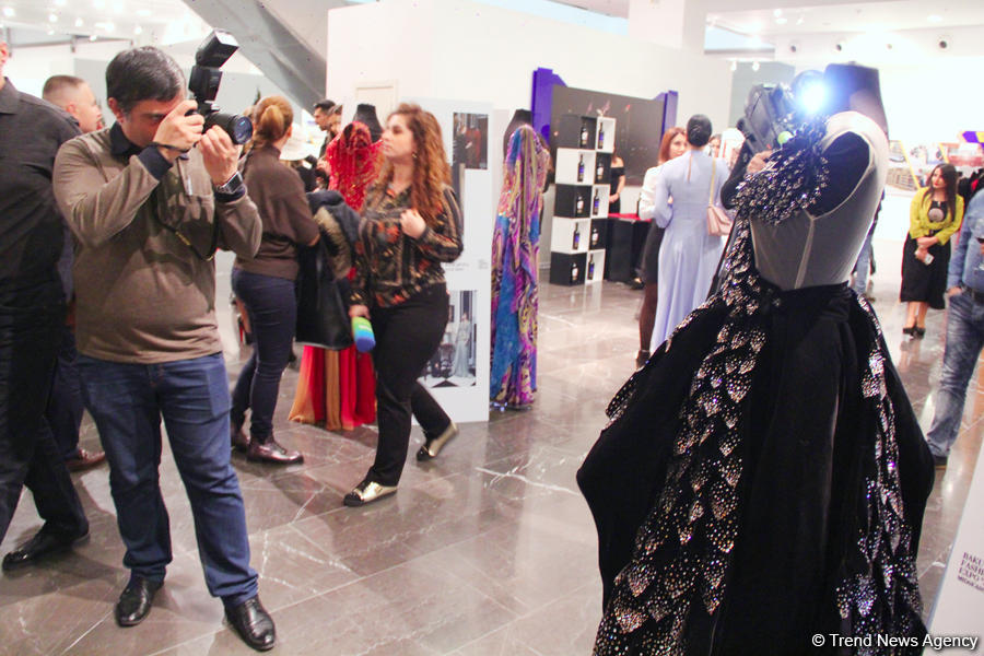 “Baku Fashion Expo Midseason 2019” - “Azərbaycanın dəb yaradıcıları” fotolayihəsi (FOTO)