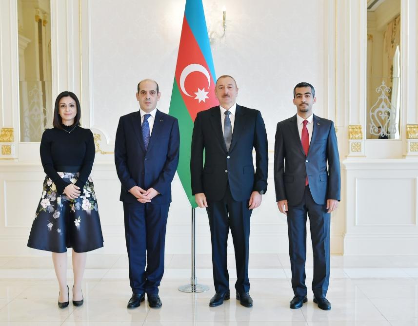 Azərbaycan Prezidenti İlham Əliyev İordaniyanın yeni təyin olunmuş səfirinin etimadnaməsini qəbul edib (FOTO) (YENİLƏNİB)