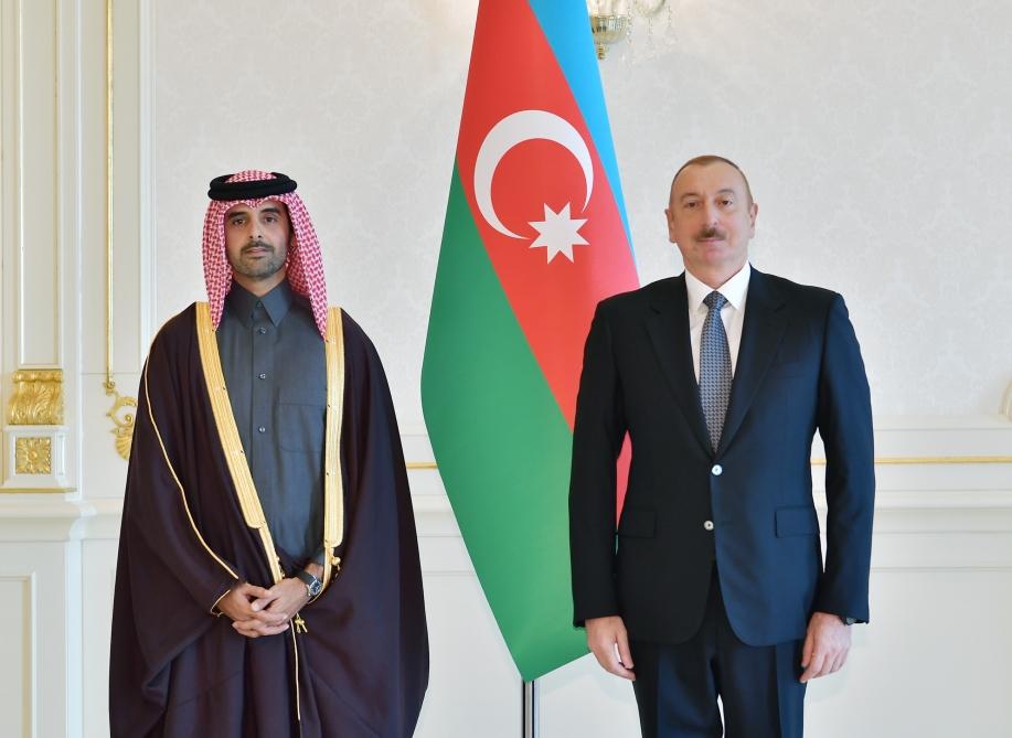 Prezident İlham Əliyev Qətərin Azərbaycanda yeni təyin olunmuş səfirinin etimadnaməsini qəbul edib (FOTO) (YENİLƏNİB)