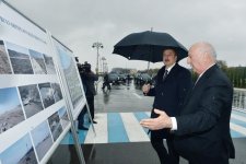 Prezident İlham Əliyev Sumqayıt Bulvar Kompleksinin yeni salınmış hissəsində yaradılan şəraitlə tanış olub (FOTO) (YENİLƏNİB)