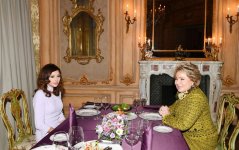 Azərbaycanın Birinci vitse-prezidenti Mehriban Əliyeva və Rusiya Federal Məclisi Federasiya Şurasının sədri Valentina Matviyenko birgə şam ediblər (FOTO)