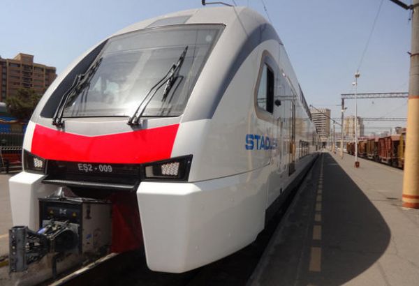 Elektrik qatarlarının cədvəlinə dəyişiklik ləğv olundu