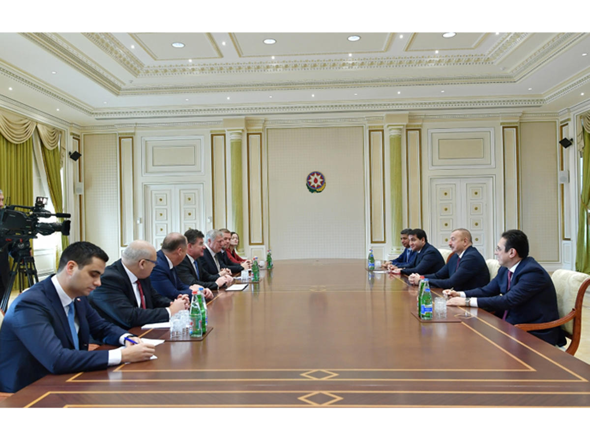 Prezident İlham Əliyev Slovakiyanın Xarici və Avropa İşləri nazirini qəbul edib (FOTO) (YENİLƏNİB)