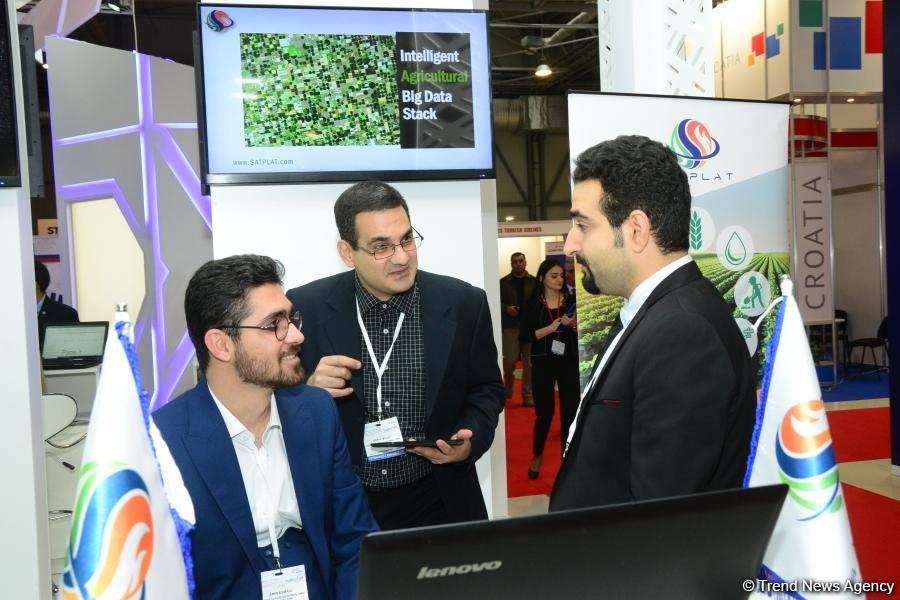 Ramin Quluzadə: Azərbaycanda idarəetmədə informasiya texnologiyaları və innovasiyaların tətbiqi genişlənir (FOTO)