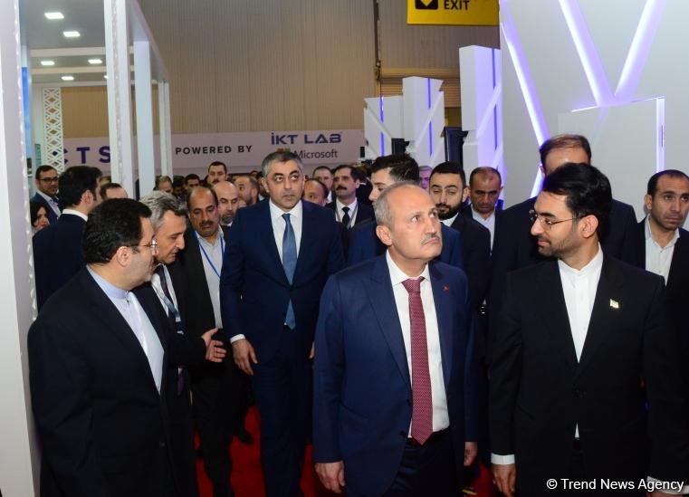 Ramin Quluzadə: Azərbaycanda idarəetmədə informasiya texnologiyaları və innovasiyaların tətbiqi genişlənir (FOTO)