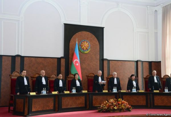 Konstitusiya Məhkəməsinin Plenumu Milli Məclisin buraxılmasının Konstitusiyaya uyğun olduğu barədə qərar qəbul edib (FOTO) (YENİLƏNİB)