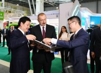 Prezident İlham Əliyev və birinci xanım Mehriban Əliyeva “Bakutel-2019” sərgisi ilə tanış olublar (FOTO) (YENİLƏNİB)