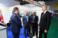 Prezident İlham Əliyev və birinci xanım Mehriban Əliyeva “Bakutel-2019” sərgisi ilə tanış olublar (FOTO) (YENİLƏNİB)