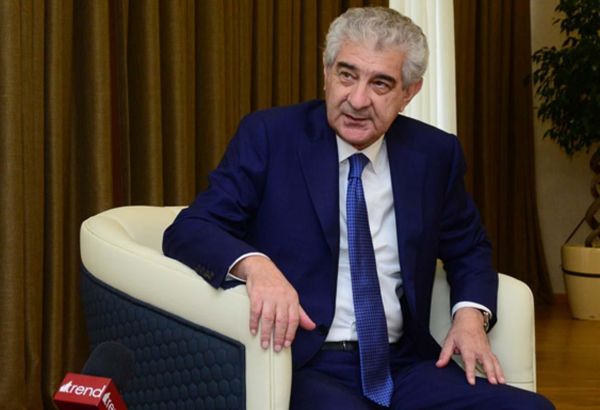Əli Əhmədov: Azərbaycan cəmiyyəti bütövlükdə Prezident İlham Əliyevin həyata keçirdiyi islahatlara ciddi inam ifadə edir (MÜSAHİBƏ) (FOTO)