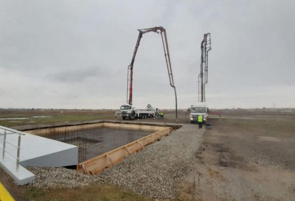 Azərbaycanda vertolyotların əsaslı təmiri və servisi mərkəzinin təməli qoyulub (FOTO)
