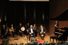 Beynəlxalq Muğam Mərkəzində müğənni Murad Sadıxın konserti keçirilib (FOTO/VİDEO)