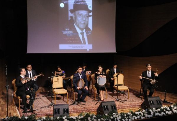 Beynəlxalq Muğam Mərkəzində  “Muğamat var olan yerdə” adlı tədbir keçirildi (FOTO)