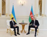Prezident İlham Əliyevin və Prezident Vladimir Zelenskinin təkbətək görüşü olub (FOTO) (YENİLƏNİB)
