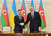 Azərbaycan və Ukrayna prezidentləri mətbuata bəyanatlarla çıxış ediblər (FOTO) (YENİLƏNİB)