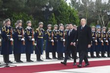 Ukrayna Prezidenti Vladimir Zelenskinin rəsmi qarşılanma mərasimi olub (FOTO)