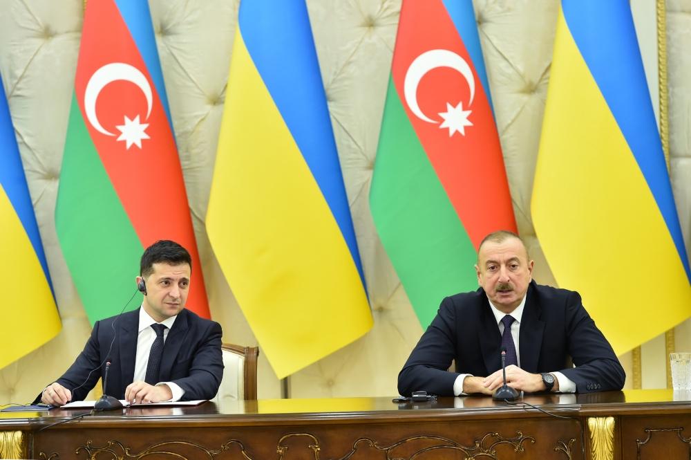 Azərbaycan və Ukrayna prezidentləri mətbuata bəyanatlarla çıxış ediblər (FOTO) (YENİLƏNİB)