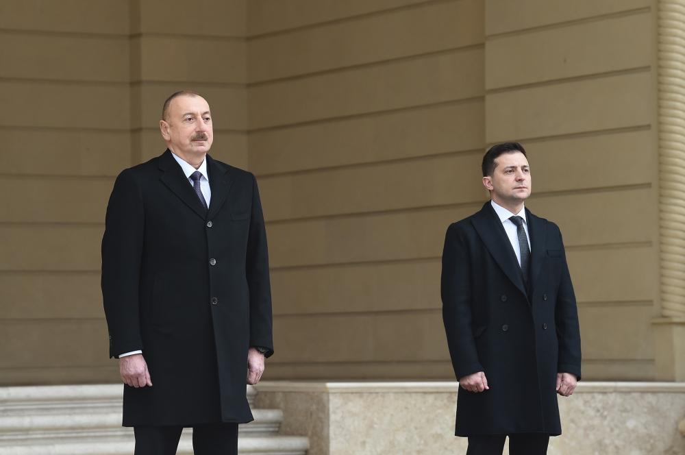 Ukrayna Prezidenti Vladimir Zelenskinin rəsmi qarşılanma mərasimi olub (FOTO)