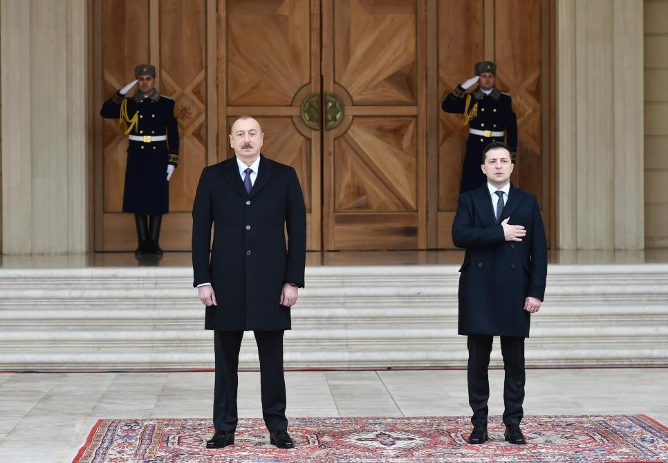 Ukrayna Prezidenti Vladimir Zelenskinin rəsmi qarşılanma mərasimi olub (FOTO)