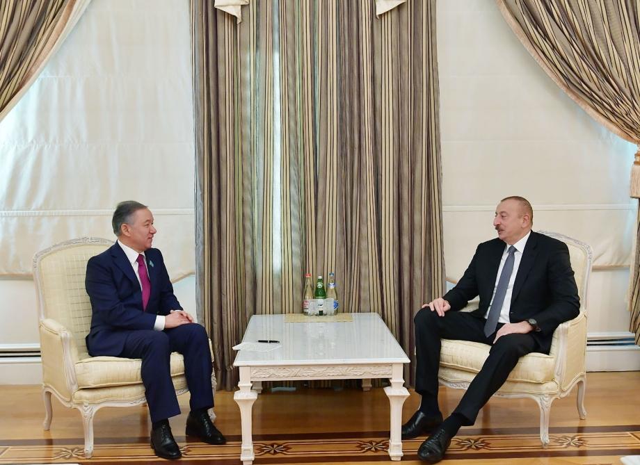 Prezident İlham Əliyev Qazaxıstan Parlamenti Məclisinin Sədrini qəbul edib (FOTO) (YENİLƏNİB)