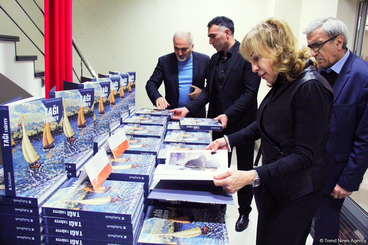 Xalq Bank görkəmli rəssam Tağı Tağıyevin bədii albomunun təntənəli təqdimatını keçirib (FOTO)
