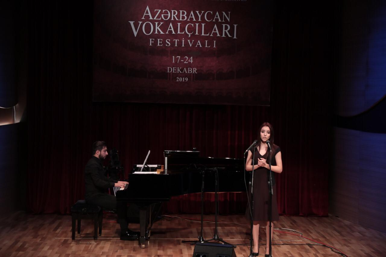 Beynəlxalq Muğam Mərkəzində gənc istedadların konserti keçirilib (FOTO)