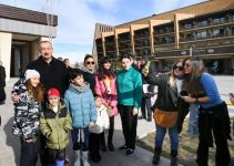 Prezident İlham Əliyev və birinci xanım Mehriban Əliyeva “Şahdağ” Turizm Mərkəzində görülən işlərlə tanış olublar (FOTO/VİDEO) (YENİLƏNİB 2)