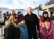 Prezident İlham Əliyev və birinci xanım Mehriban Əliyeva “Şahdağ” Turizm Mərkəzində görülən işlərlə tanış olublar (FOTO/VİDEO) (YENİLƏNİB 2)