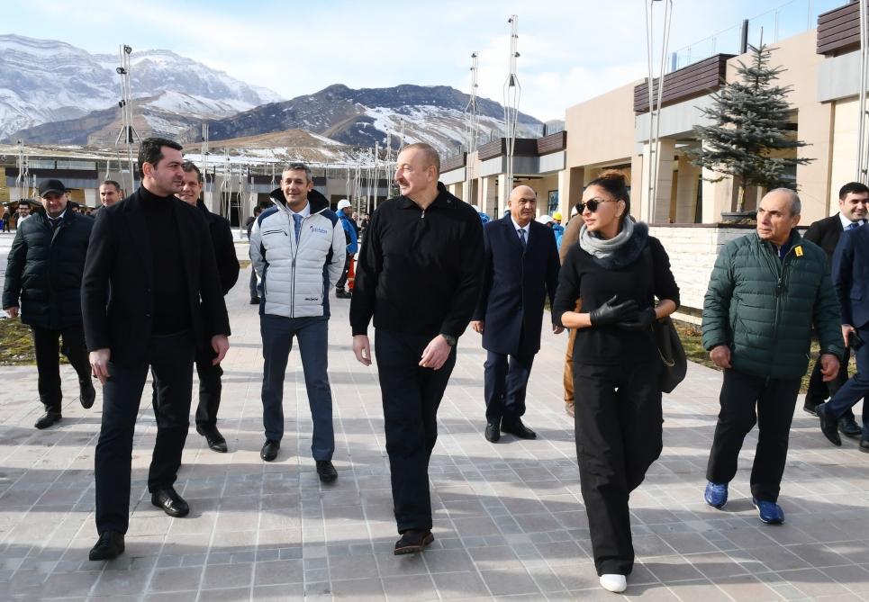 Prezident İlham Əliyev və birinci xanım Mehriban Əliyeva “Şahdağ” Turizm Mərkəzində görülən işlərlə tanış olublar (FOTO/VİDEO) (YENİLƏNİB 2)