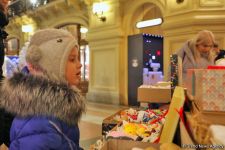 Moskva Yeni ili qarşılamağa hazırlaşır (FOTOREPORTAJ)