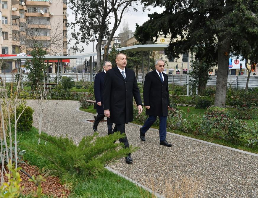 Prezident İlham Əliyev Bakının daha bir parkında aparılan yenidənqurma işləri ilə tanış olub (FOTO) (YENİLƏNİB)
