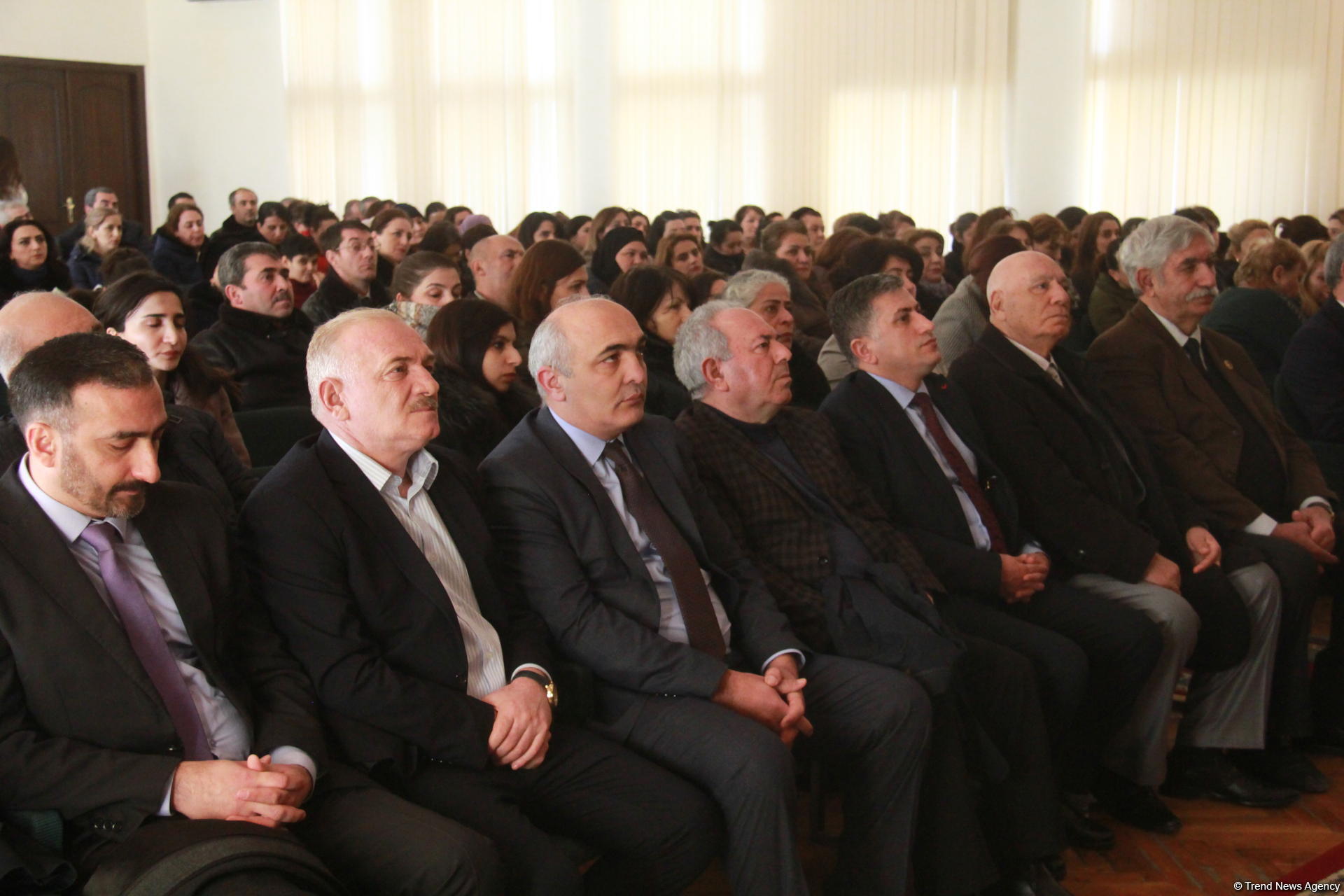 Deputatlığa namizəd Bəxtiyar Əliyev seçiciləri ilə növbəti görüşünü keçirib (FOTO)