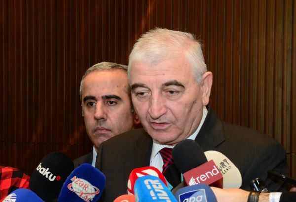 Parlament seçkilərində şikayətlərin azalmasının şahidi olacağıq - Məzahir Pənahov