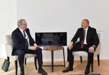 Azrəbaycan Prezidenti Davosda “Equinor” şirkətinin baş icraçı direktoru ilə görüşüb (FOTO)