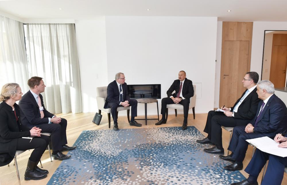 Azrəbaycan Prezidenti Davosda “Equinor” şirkətinin baş icraçı direktoru ilə görüşüb (FOTO)