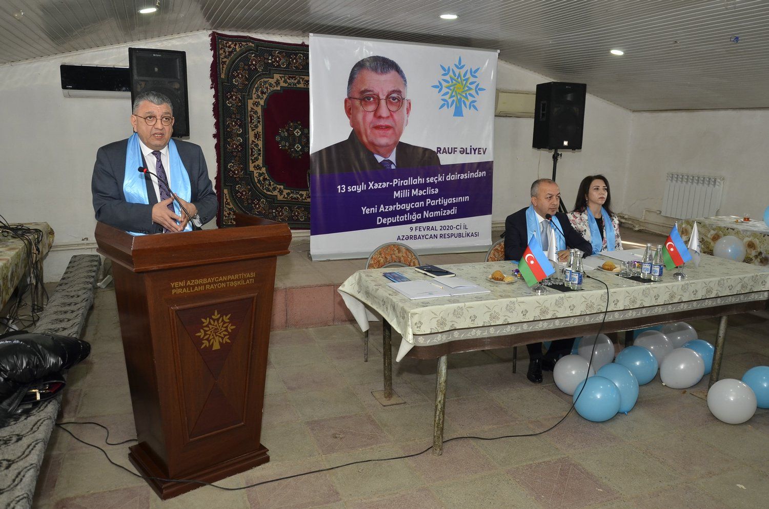 Rauf Əliyev Pirallahı rayon təşkilatının Qadınlar Şurasının üzvləri ilə görüşüb (FOTO)