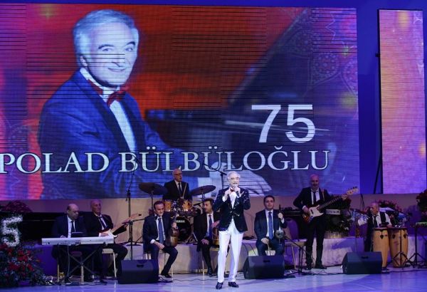 Heydər Əliyev Sarayında Xalq artisti Polad Bülbüloğlunun yubiley konserti təşkil olunub (FOTO)