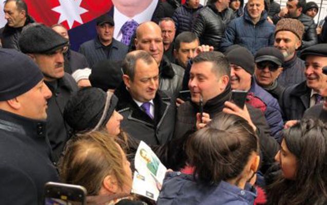 Adil Əliyev: Həmişə seçicinin yanında olmuşam (FOTO)
