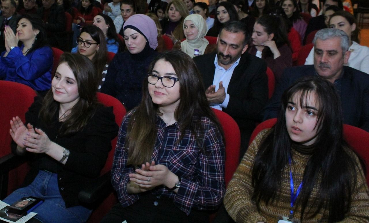 Bəxtiyar Əliyev seçici müşahidəçilər və könüllülərlə yekun görüş keçirib (FOTO)