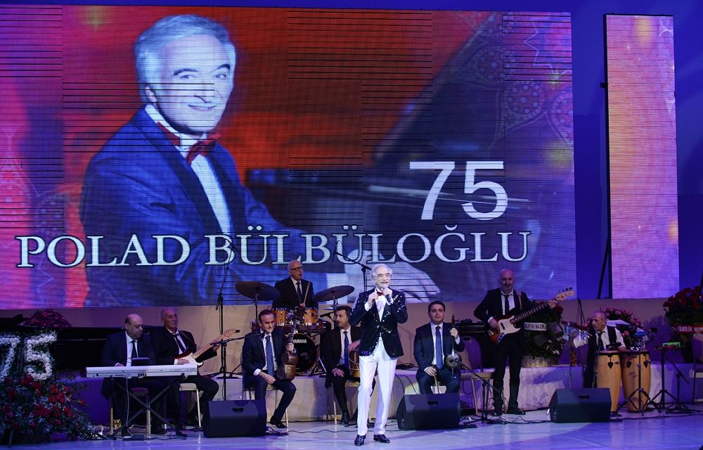 Heydər Əliyev Sarayında Xalq artisti Polad Bülbüloğlunun yubiley konserti təşkil olunub (FOTO)