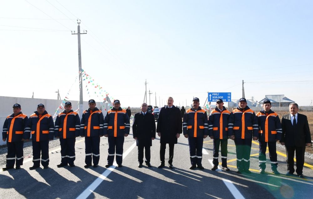 Prezident İlham Əliyev Pirili-Muradxan-Sor-Sor avtomobil yolunun yenidənqurmadan sonra açılışında iştirak edib (FOTO) (YENİLƏNİB)