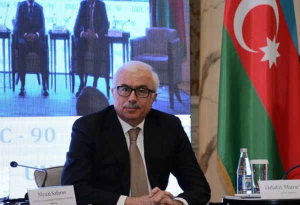 Niyazi Səfərov: Azərbaycan rəqəmsal iqtisadiyyatın inkişafı istiqamətində böyük işlər görüb