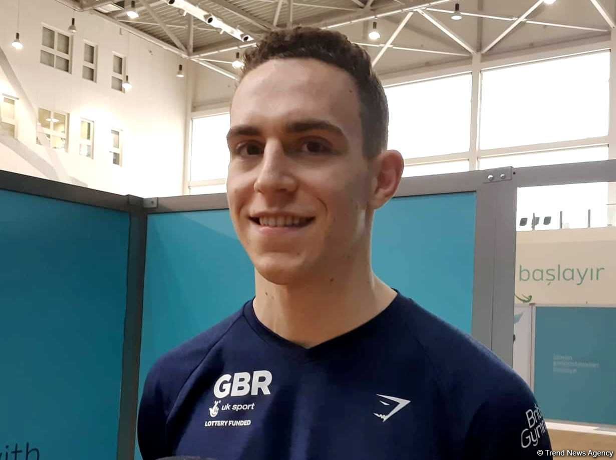 Britaniyalı gimnast: Bakıda yaxşı məşq bazası var