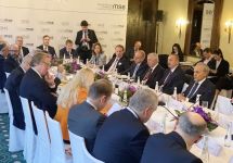 Prezident İlham Əliyev Münxen Təhlükəsizlik Konfransı çərçivəsində “Enerji təhlükəsizliyi” mövzusunda dəyirmi masada iştirak edib (FOTO) (YENİLƏNİB)