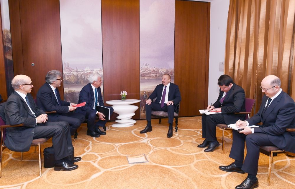 Prezident İlham Əliyevin “Leonardo” şirkətinin baş icraçı direktoru ilə görüşü olub (FOTO)