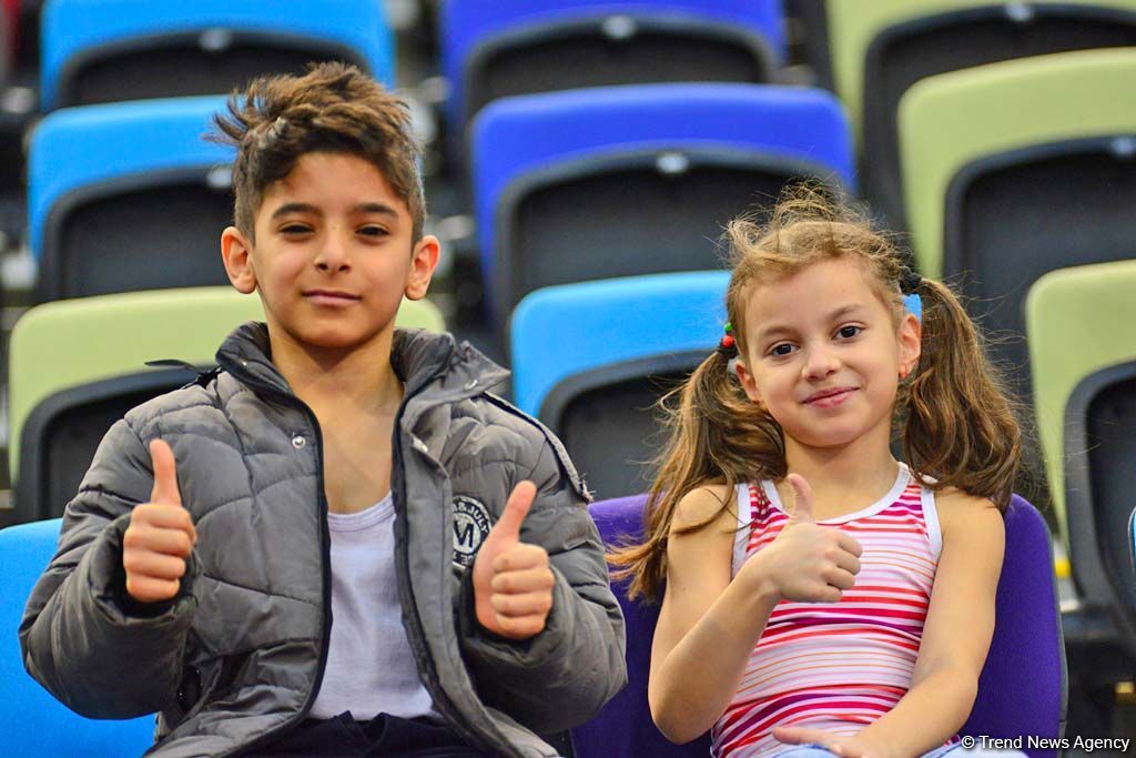 Batut gimnastikası və tamblinq üzrə Dünya Kubokunda tamaşaçıların emosiyaları (FOTO)