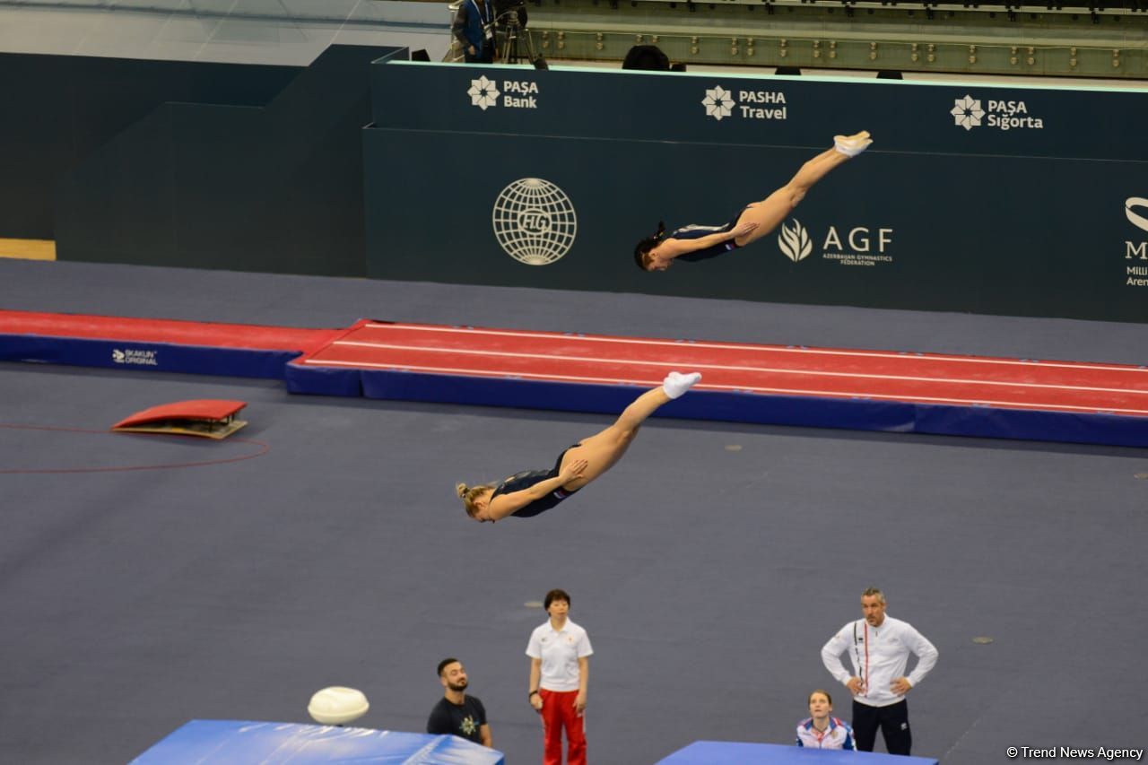 Bakıda sinxron cütlər arasında batut gimnastikası üzrə yarışlarda finalçılar müəyyənləşib