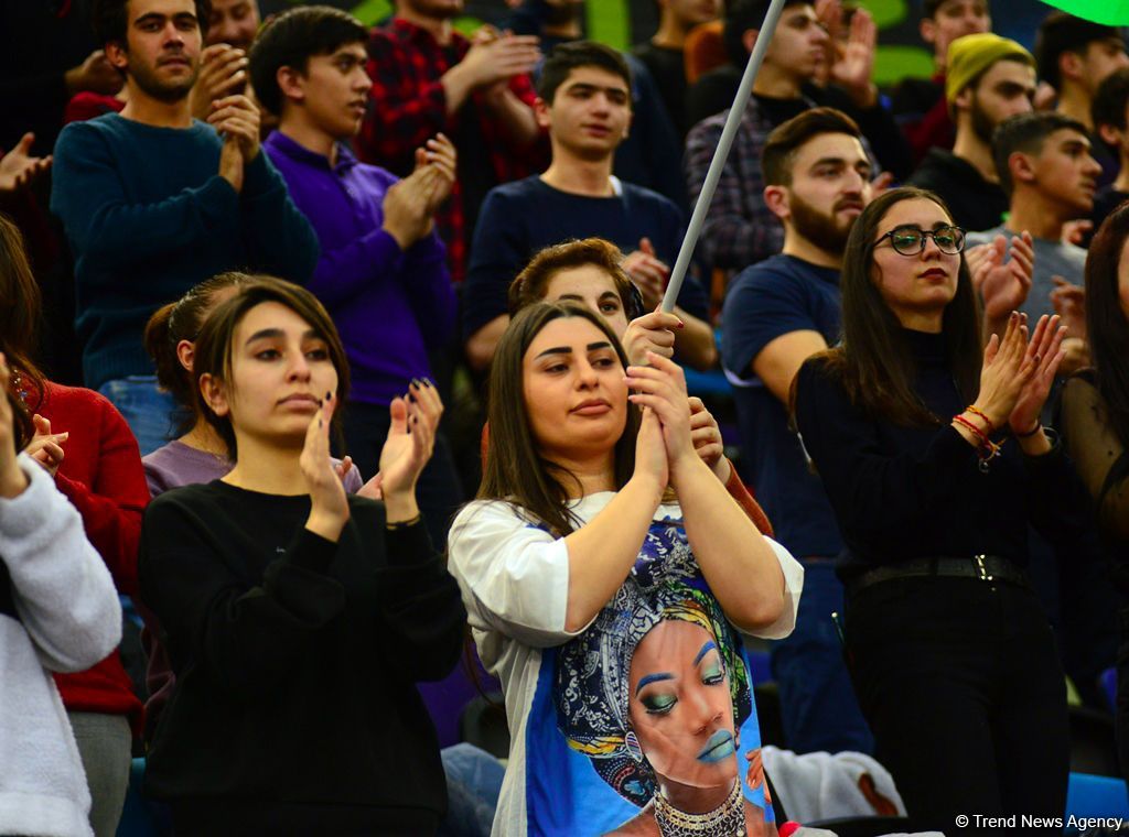 Bakıda batut gimnastikası və tamblinq üzrə Dünya Kubokunda final yarışları davam edir (FOTOREPORTAJ)